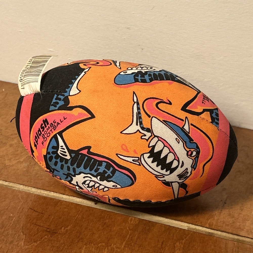 VINTAGE 1997 NEON Street SHARK SPLASH BOMB BY PRIME TIME TOYS F1